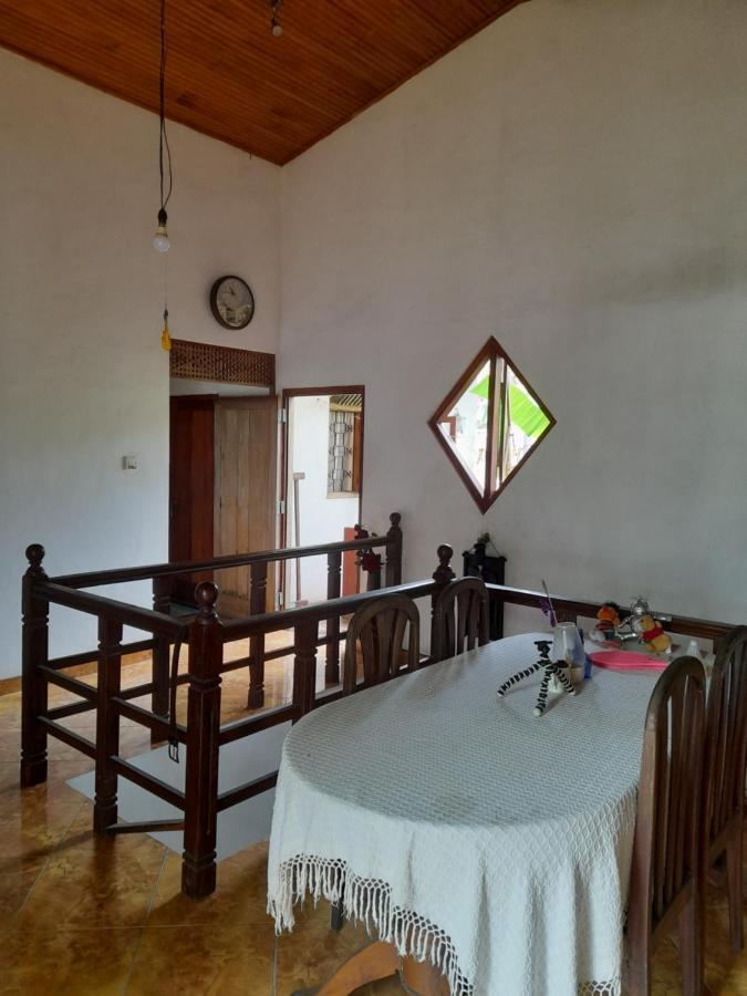Hotel Ceylon Casa à Hikkaduwa Extérieur photo